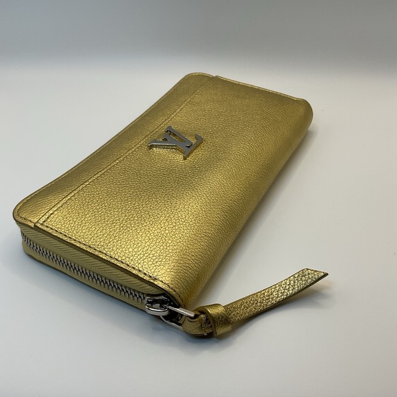 Louis Vuitton Limited Edition Zippy Rock Me Wallet - Picture 9 of 16